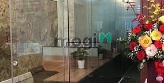 Văn phòng: cho thuê chỗ ngồi chia sẻ 2.5 tr/Tháng _ 207A Nguyễn Văn Thủ Dakao Q1