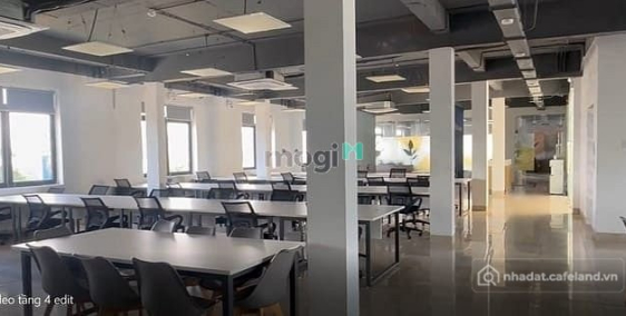 Văn phòng: Cho thuê tầng 4 – Văn phòng 300m², mặt tiền đường rộng