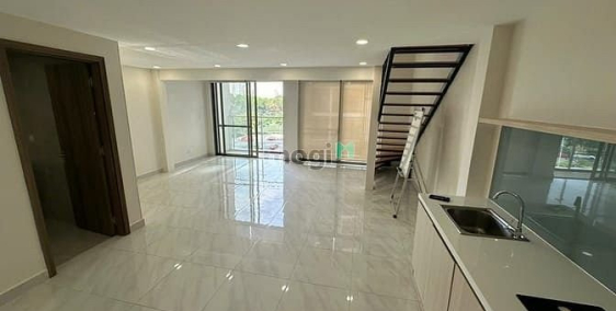 Văn phòng: Cho thuê shop Midtown tầng 3, 85m2 có lửng, hoàn thiện giá chỉ 25tr/t