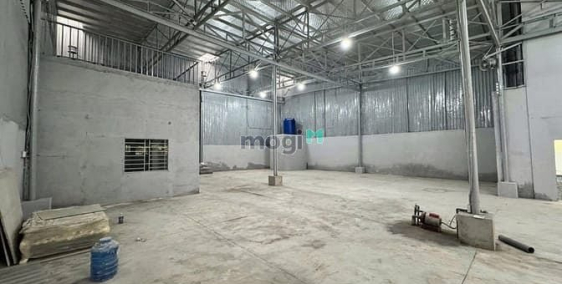 Nhà Kho - Xưởng: Cho thuê kho xưởng 500m2 trục Tx25 Quận 12