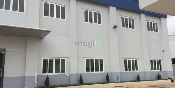 Nhà Kho - Xưởng: Cho thuê kho xưởng vip 2.200m² mặt tiền đường Mã Lò, P. BTĐ A,