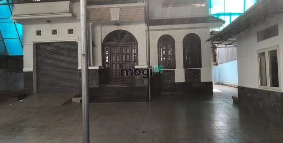 Nhà Kho - Xưởng: Cho thuê Biệt thự Vp + kho 845m2 ngã tư Ga Quận 12