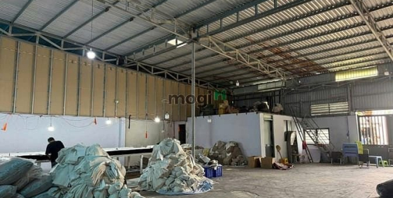 Nhà Kho - Xưởng: Cho Thuê 400m xưởng Thạnh xuân 25 quận 12 Đường xe tải Giá 24tr