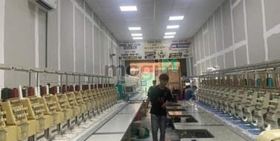 Nhà Kho - Xưởng: Cần Cho Thuê TX22 Q.12  DT: 5mx31m có : gác lửng,  Điên 3 pha G