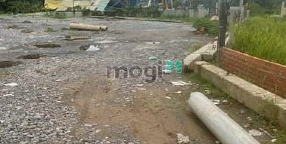 Nhà Kho - Xưởng: * Cho thuê đất*2.500m2 gần đường Liên Phường, Phú Hữu, Quận 9