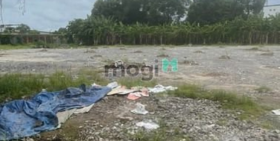 Nhà Kho - Xưởng: * Cho thuê đất 2.500m2 gần đường Liên Phường, Phú Hữu, Quận 9