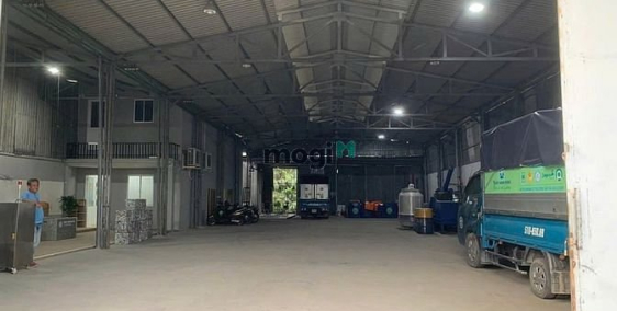 Nhà Kho - Xưởng: Cho thuê Mặt bằng - Kho - Xưởng mặt tiền Nguyễn Duy Trinh. 600m