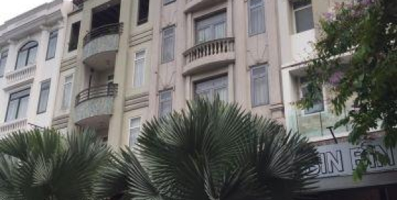 Gia đình mới xây khách sạn 38 phòng ở Phú Mỹ Hưng, Quận 7 cần cho thuê