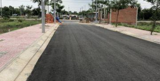 Cần sang 2 nền xây trọ gần KCN Tân Đức, sổ riêng, giá 420tr