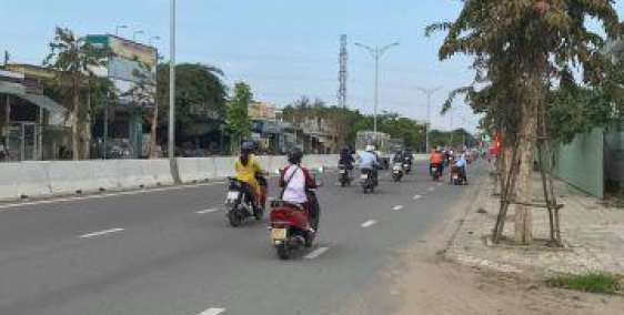 Bán nhanh lô đất đường Hoàng Văn Thái, cạnh ĐH Duy Tân. Giá chỉ 2,025 tỷ. Hỗ trợ TT 50%. LH 0934924442