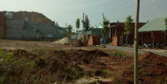 Bán đất gần Cty Cự Thành ngã 3 Sáu Đúng giá chỉ 320Tr/nền LH 093 8877 287