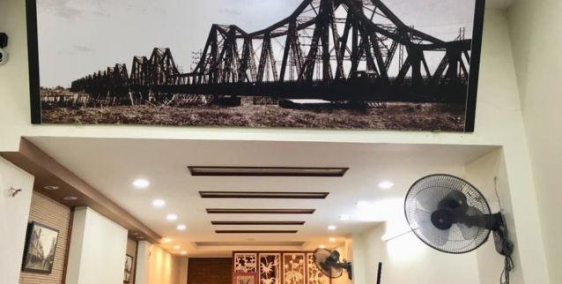 Siêu VIP Phố ĐỘI CẤN, Ba Đình, Kinh Doanh tốt, vỉa hè rộng, diện tích 50m2, chỉ 13,7 tỷ.