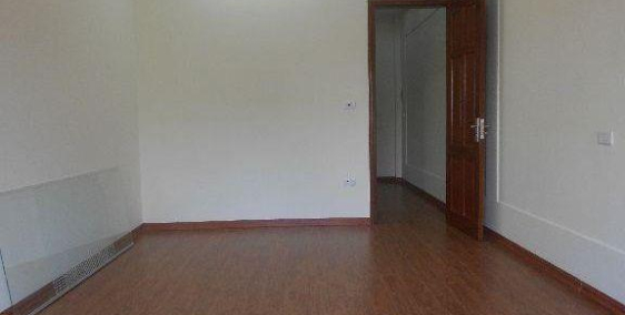 CC bán nhà ngõ cực đẹp 5 tầng, 38m2, MT 4,1m Xuân Thủy, giá 3,9 tỷ.