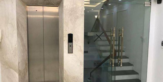 Mặt phố Tô Hiến Thành 10 tầng. 280m2 mặt tiền 12m. Giá 130 tỷ