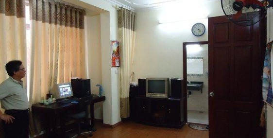 Mặt phố Bà Triệu, 100m ra hồ 185m2x 8 tầng. Giá 65 tỷ. LH 0947912017