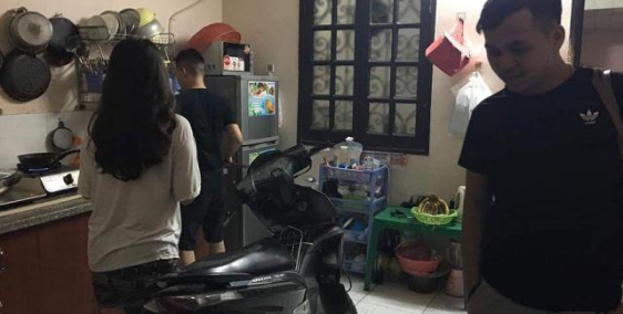 Đất có nhà 50m2, 2.1ty Hoàng Mai, 3 thoáng, sổ riêng