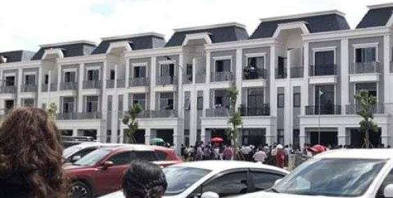 Nhà chờ bàn giao giá CĐT ngay QL1A, KCN Vĩnh Lộc 2!!!