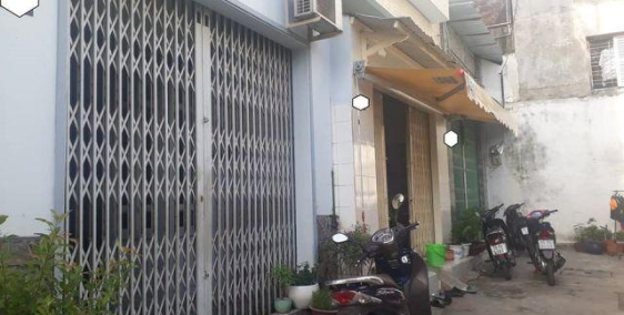 Nhá bán quận 10, bề ngan 4,1x10 giá 4,7 tỷ đường Nguyễn Chí Thanh.