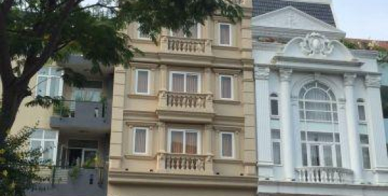 Cần bán khách sạn cao cấp 16 phòng ở Phú Mỹ Hưng, Quận 7 giá cực tốt