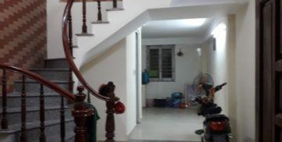 Bán nhà 373 Ngọc Hồi 45m 4 Tầng full nội thất 2.5 tỷ ( có thương lượng)