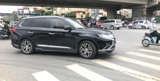 Bán gấp em mặt phố Ngọc Hồi 103m vỉa hè 20m kinh doanh đỉnh chỉ [12.9 tỷ]