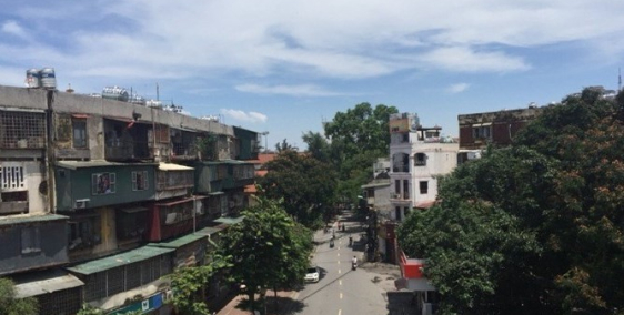 Cần bán gấp căn hộ tập thể 40m2 giá 1,05 tỷ tại E4 Bách Khoa, Hai Bà Trưng