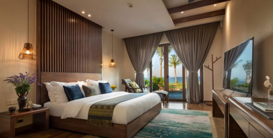 Nhượng gấp biệt thự mặt biển Nha Trang – giá thương lượng, bao sang tên