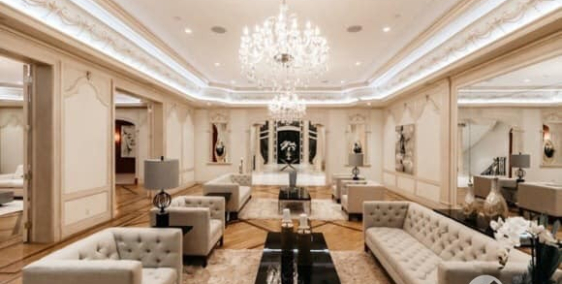 Bán nhà Mặt tiền Hồ Văn Huê - Phú Nhuận, 9.4x21.5, 242m2 giá 47.5 tỷ còn TL