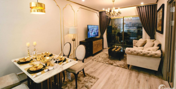 Hanoi Golden Lake B7 Giảng Võ khách sạn Dát Vàng đầu tiên tại Hà Nội