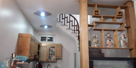 Bán nhà phố Đào Tấn, Ba Đình 31m 5T chỉ 3.98 tỷ. Gần phố, Khu VIP.