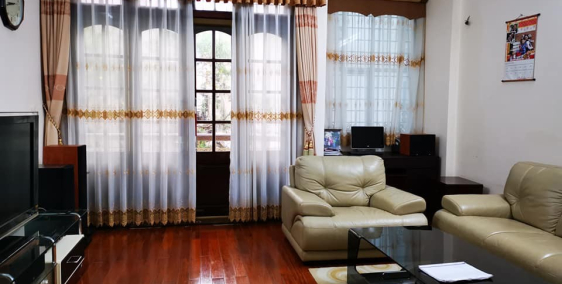 Bán nhà Phân Lô Phố Nguyên Hồng Đống Đa 56m2x5T, MT5m KD ô tô giá 15 tỷ