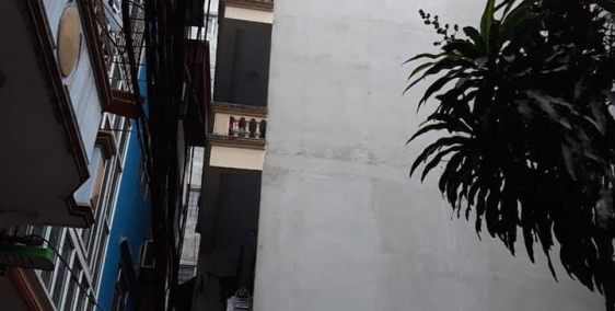 “Con Gà Đẻ Trứng Vàng” Chùa Láng, Đống Đa, lô góc, cho thuê 280tr/ năm