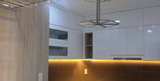 Bán căn hộ Sunrise City View Full nội thất 5,2 tỷ , 3PN, 99m2 LH: 0909008594