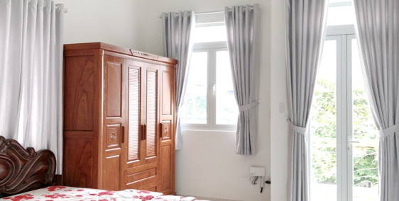 Bán nhà mặt tiền đường 14m (đối diện khu CXNH) P. Tân Kiểng Quận 7