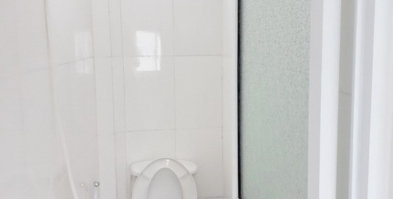 Bán gấp nhà đẹp 2 lầu hẻm xe hơi 100 đường Bùi Minh Trực Phường 5 Quận 8