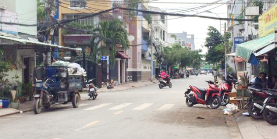 Bán nhà 3 lầu mặt tiền đường Đông Hồ Phường 4 Quận 8