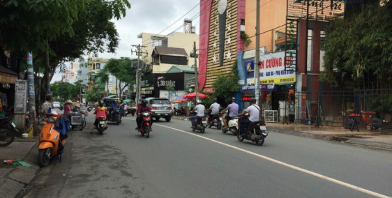 Mặt tiền Cầu xéo 4.1(7.6)x22m khu sung gần Aeon