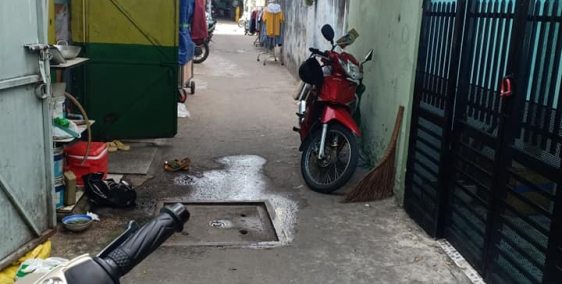 Bán gấp nhà 2 lầu dt nhỏ hẻm Thoại Ngọc Hầu
