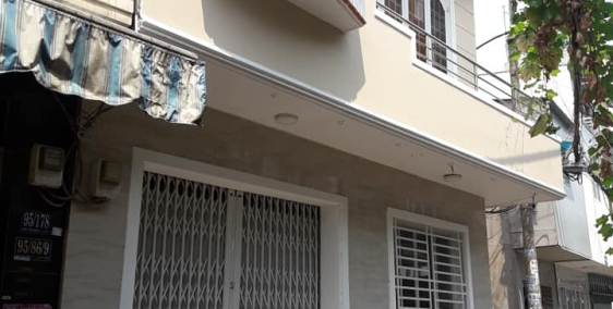 Bán nhà 2 tầng, HXH, Đinh Tiên Hoàng, Bình Thạnh. 32m2, giá 4,3 tỷ(TL).
