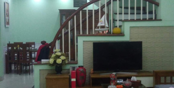 Bán nhà phố Trần Duy Hưng 53m2 mặt tiền 4m, cách ô tô 20m