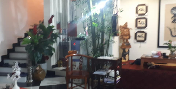 Bán nhà Khâm Thiên, DT 51m2 x 4T, giá 3,3 tỷ. Phố Lâm: 092.476.4755