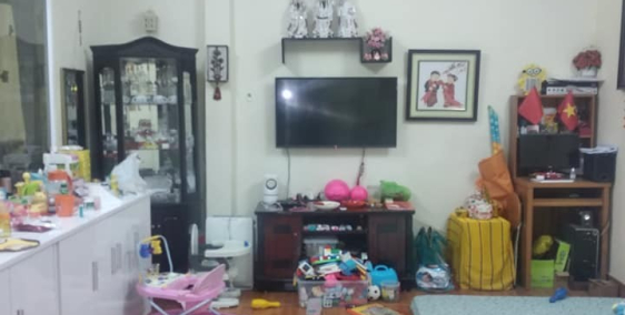 Bán nhà mặt ngõ Cẩm Văn, KD đông đúc. 29m2, mặt tiền 9m, 4 tầng. Lh: 0975965639