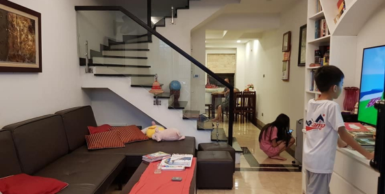 Cần bán căn nhà ở Tân Mai, đạt tiêu chuẩn chỉ xách valy vào ở