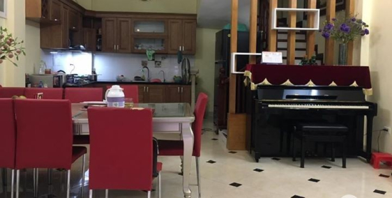 Bán gấp nhà phố TAM TRINH, HOÀNG MAI, 50M2,MT5M,3,5 tỷ, 0977288328