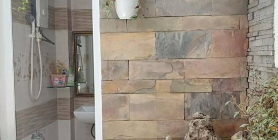 Bán nhà Quận 1, nhà đẹp 4 tầng, gần mặt tiền giá chỉ 6.45 tỷ.