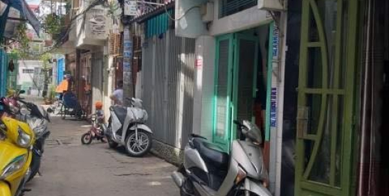 Bán nhà 2 tầng, 40m2(5x8), 4,3 tỷ, phường 9, Quận 3. LH: 0846030354.