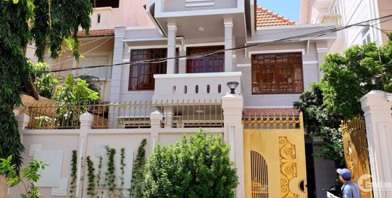 Hẻm 7m hoa sữa 3m5 x 9m 3 lầu 5ty600 triệu