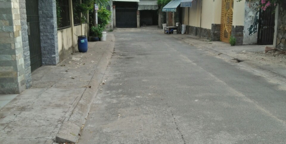 Bán nhà 1 trệt 2 lầu, hẻm xe hơi 7m, gần nhà thờ Tam Hà, P. Tam Phú, Q. Thủ Đức.