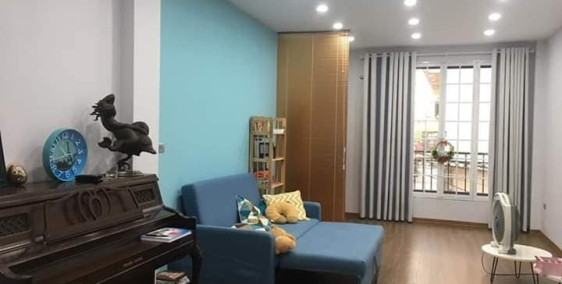 Nhà đẹp Tây Hồ, gara ô tô, thang máy chờ, 68m2, 6.8 tỷ