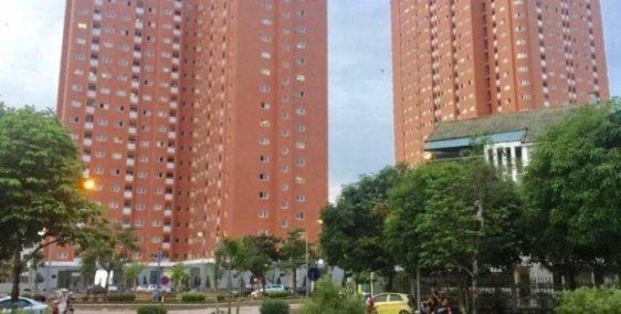 Tôi cần cho thuê căn hộ 3 ngủ, chung cư Nghĩa Đô, giá 13 triệu/th, 94m2, tầng 10